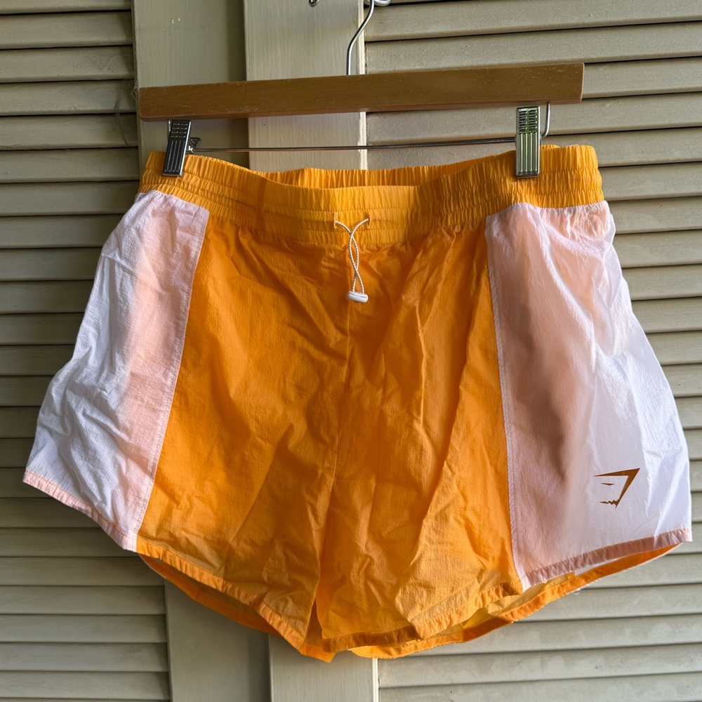 Gymshark pulse 2 in one running Shorts SZ M